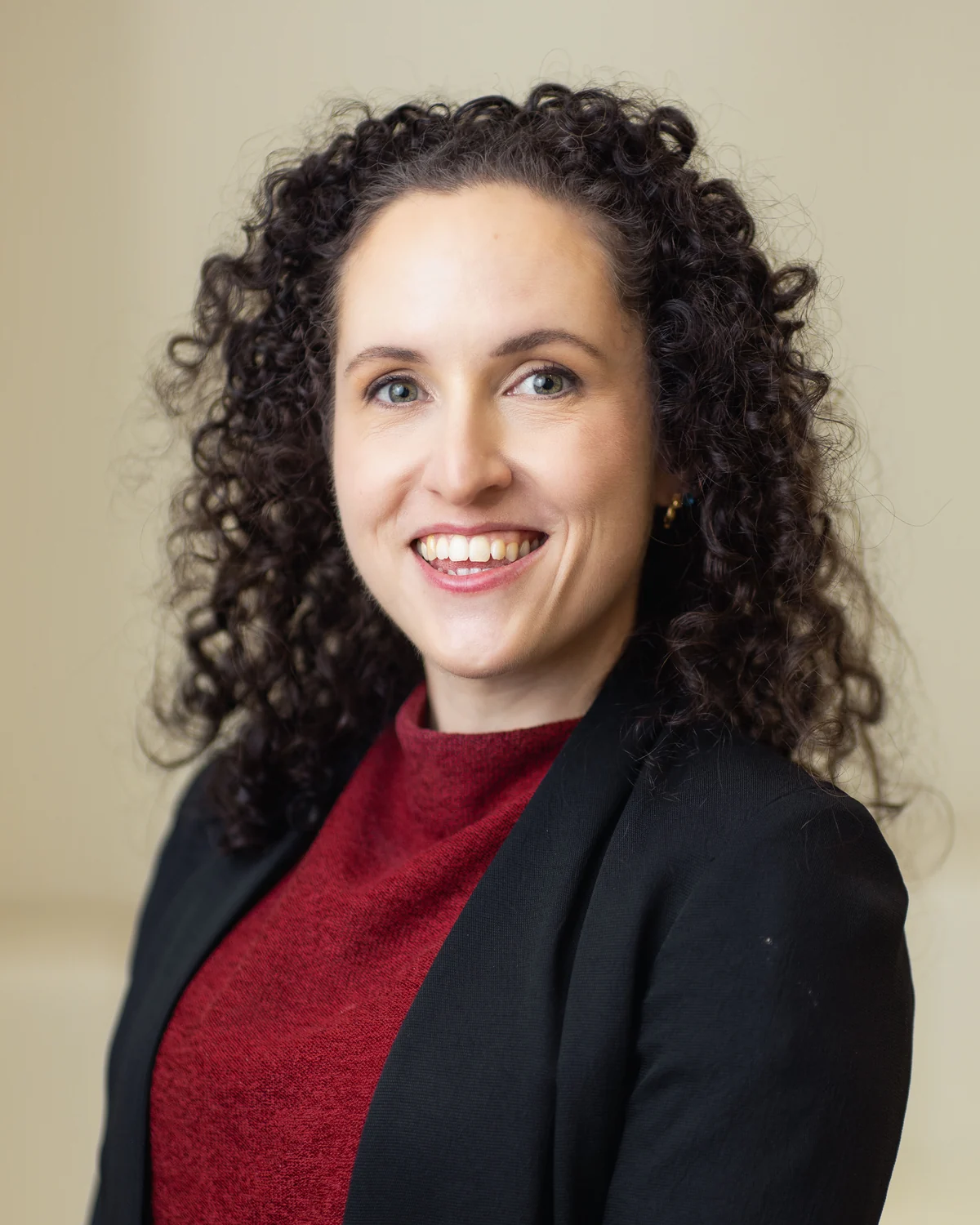 Dr. Alaina Garbens