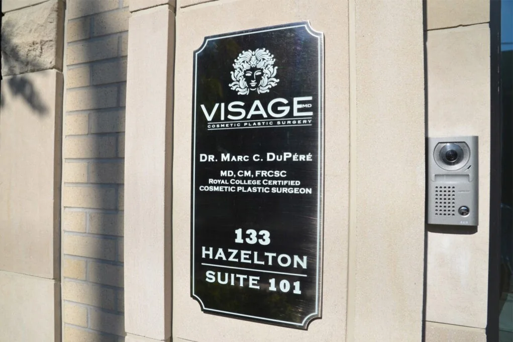 Visage Clinic Yorkville entrance