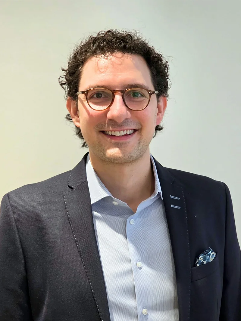 Dr. Ogi Solaja